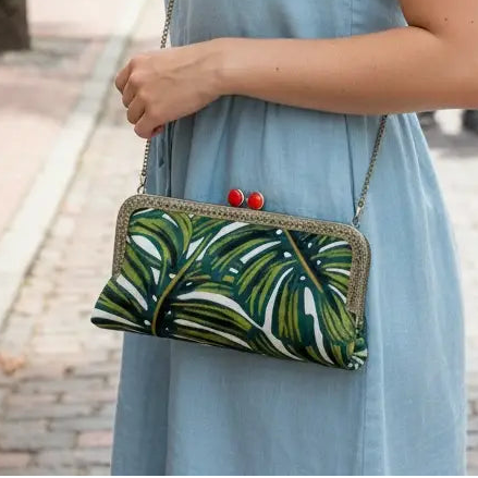 Midi Clutch Purse - Marvelous Monstera