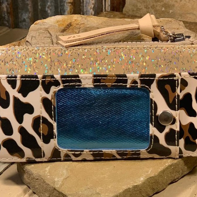 Mona Brown Leopard Card Organizer