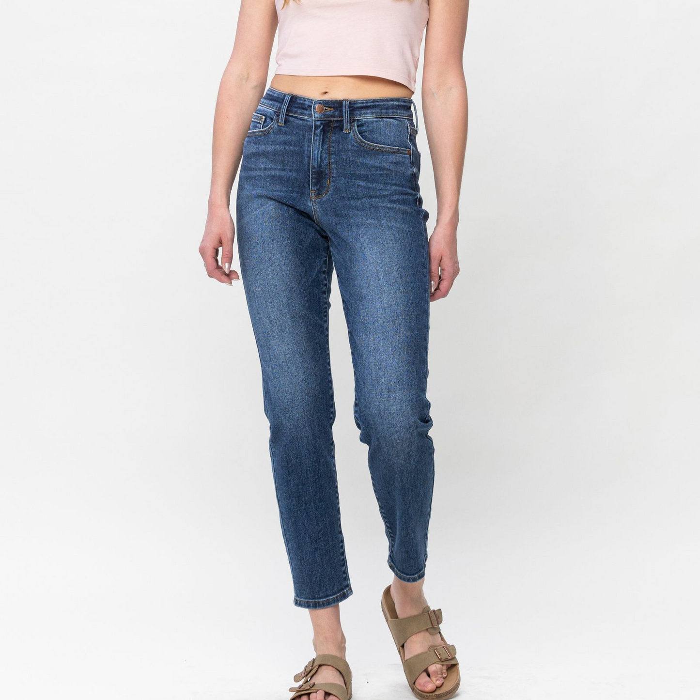Hight Waisted Shield Back Pocket Slim Jean