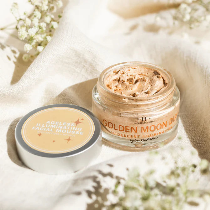 Golden Moon Dip® Illumination Mousse with Retinol + Wrinkle-Targeting Peptides