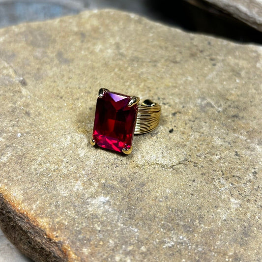 Fuchsia Rectangle Rhinestone Ring