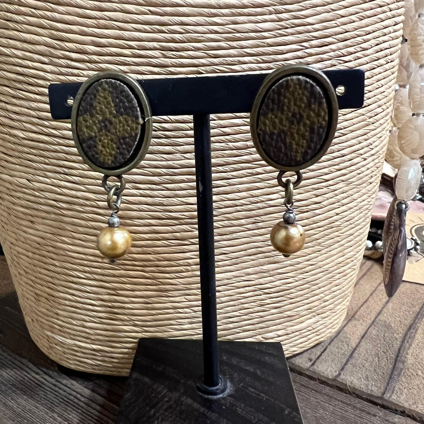 Oval Up LV Earrings