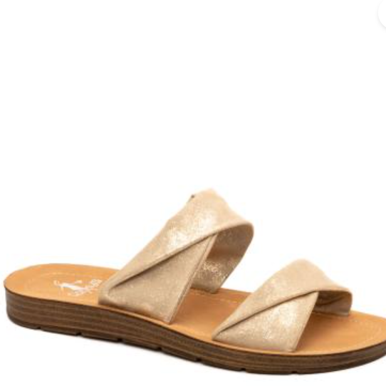 With A Twist Slide/Sandals