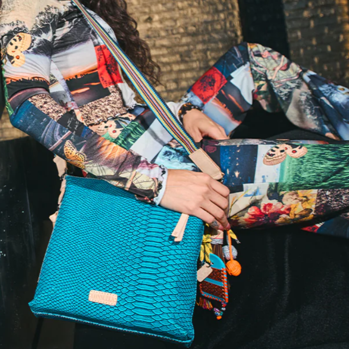 Indy Tour Crossbody