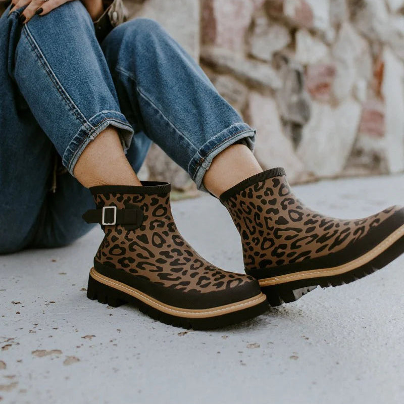 Corkys Leopard Drip Rain Booties