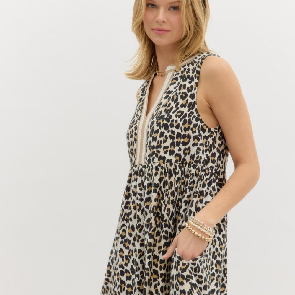 Leopard Print Sleeveless Midi Dress