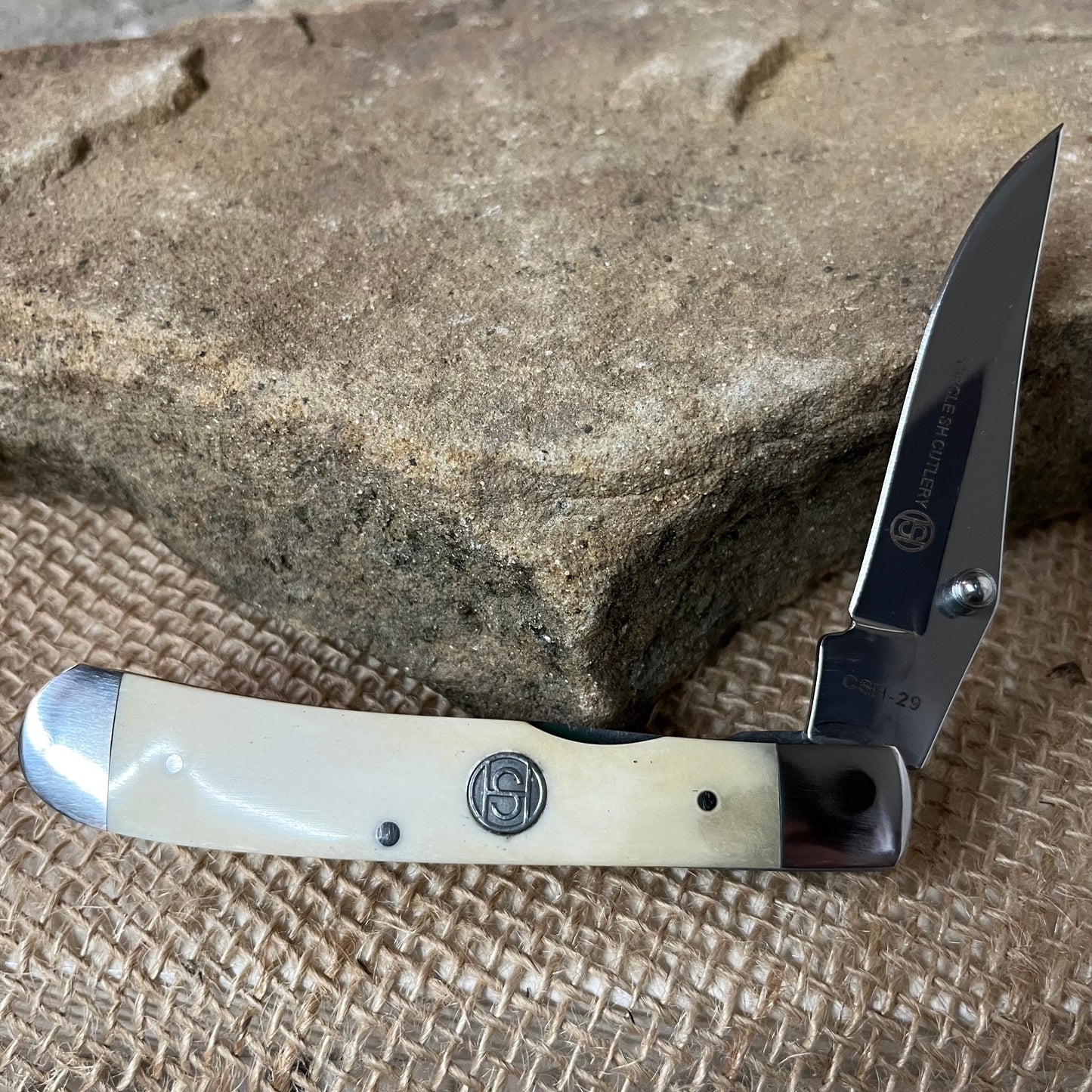 Circle SH Cutlery Natural Bone with Clip Knife