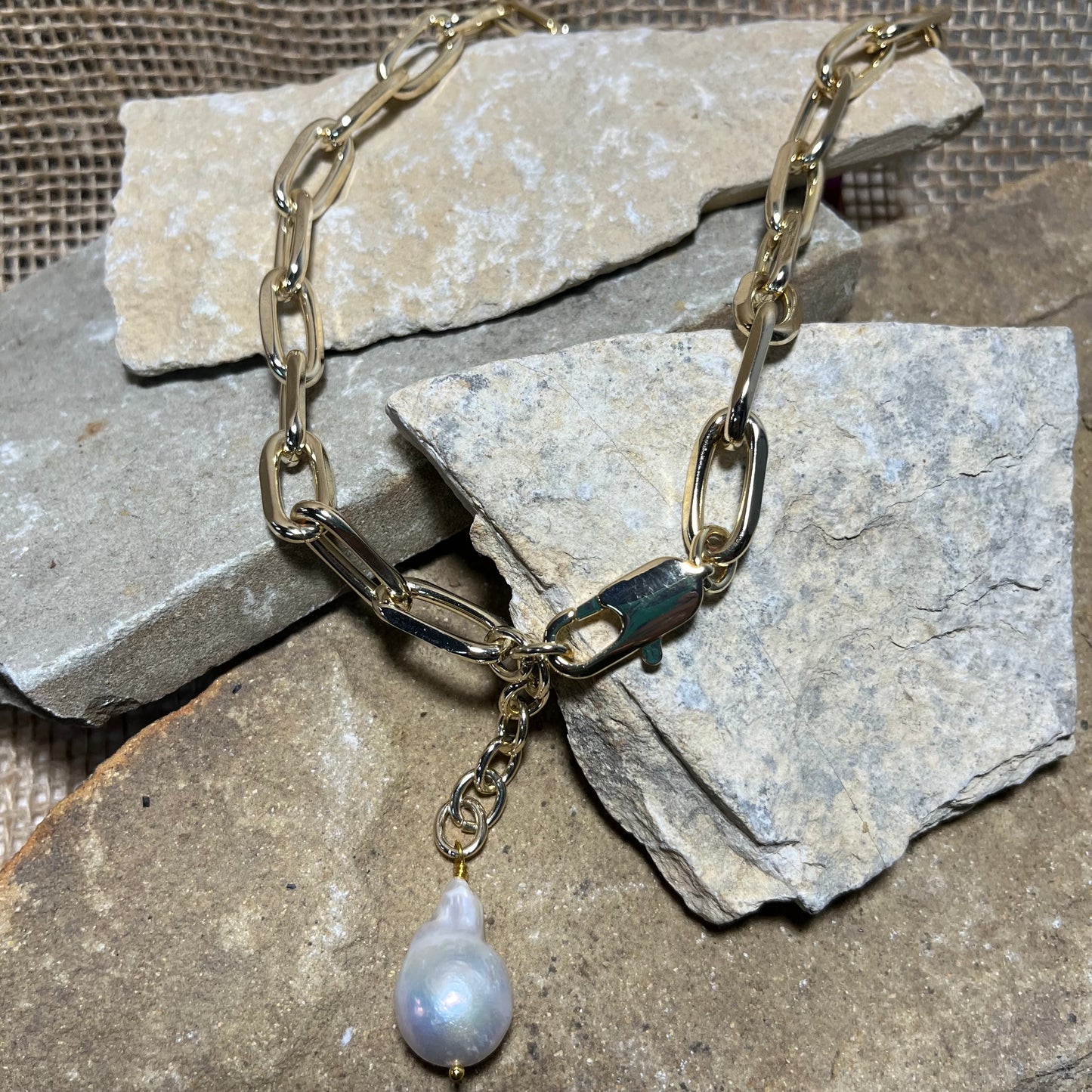 Gold Link Necklace with Pearl Pendant