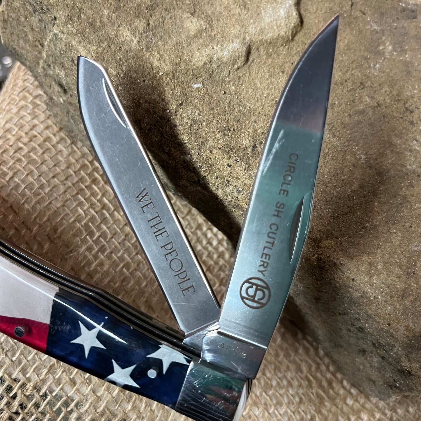 Circle SH Cutlery American Flag "We the People" Trapper Knife