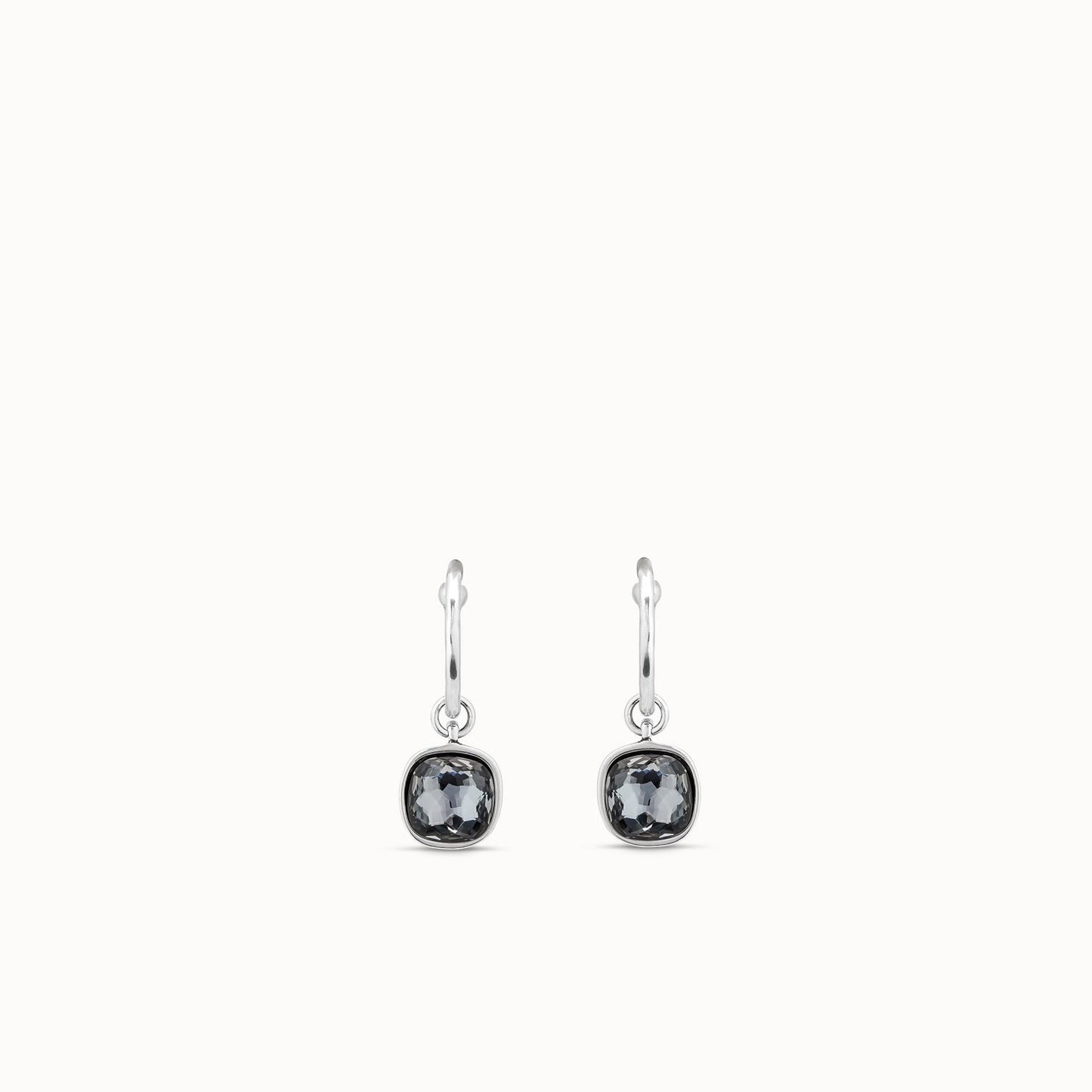 Shiny Tears Dangle Earrings
