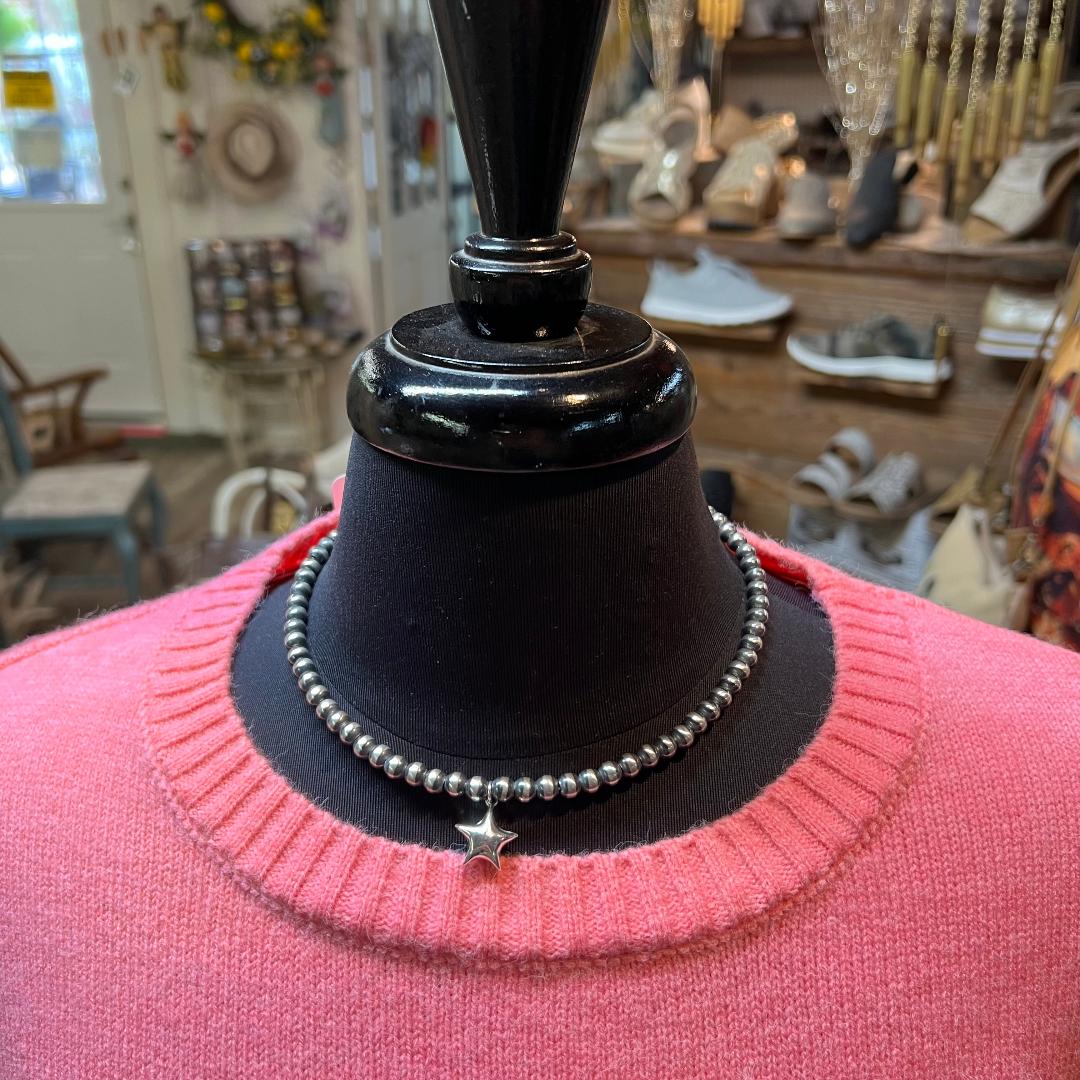 Navajo Pearl 16-inch with Star Pendant Necklace