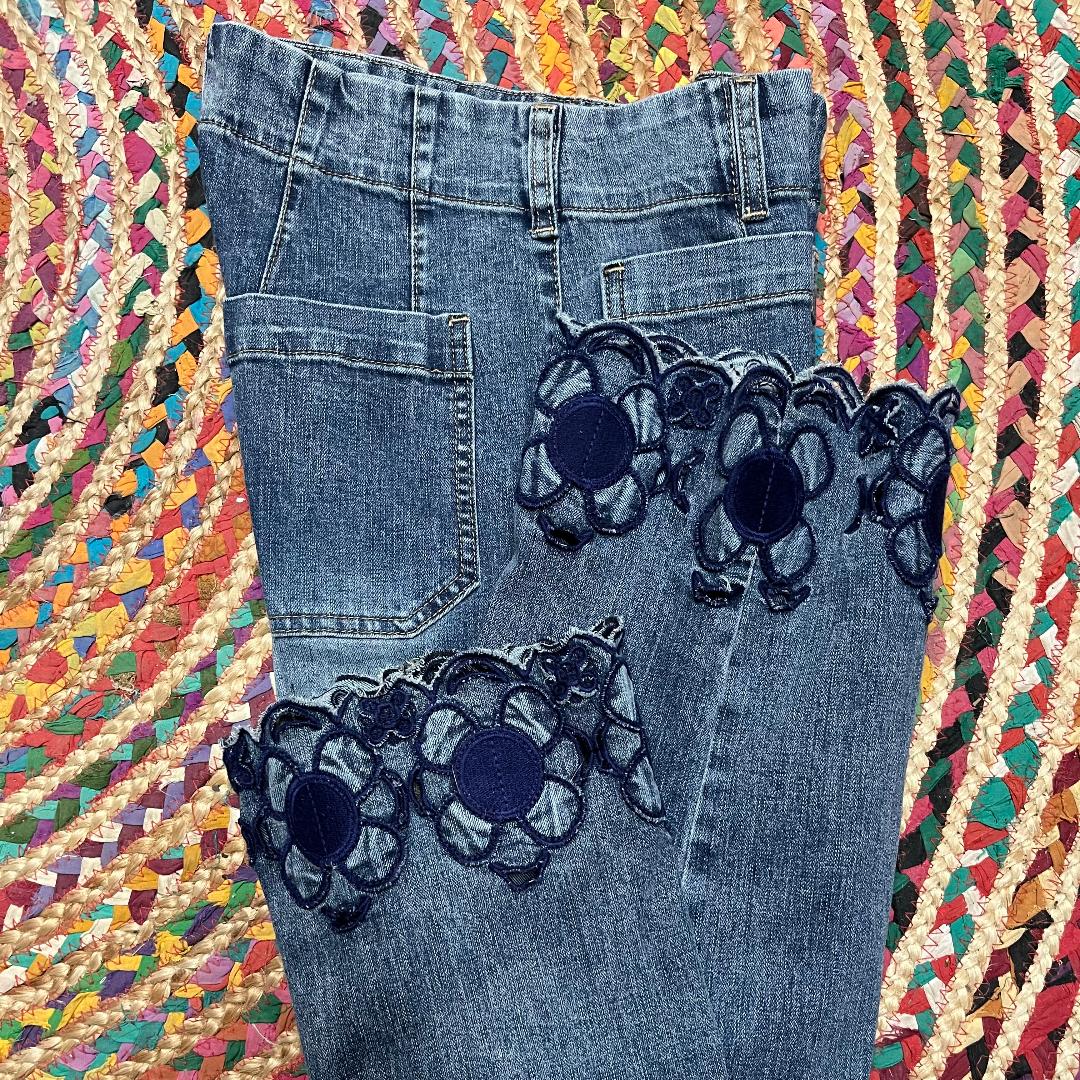 Embellished Wide Leg Crop Jeans