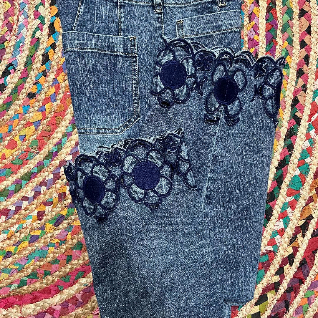 Embellished Wide Leg Crop Jeans