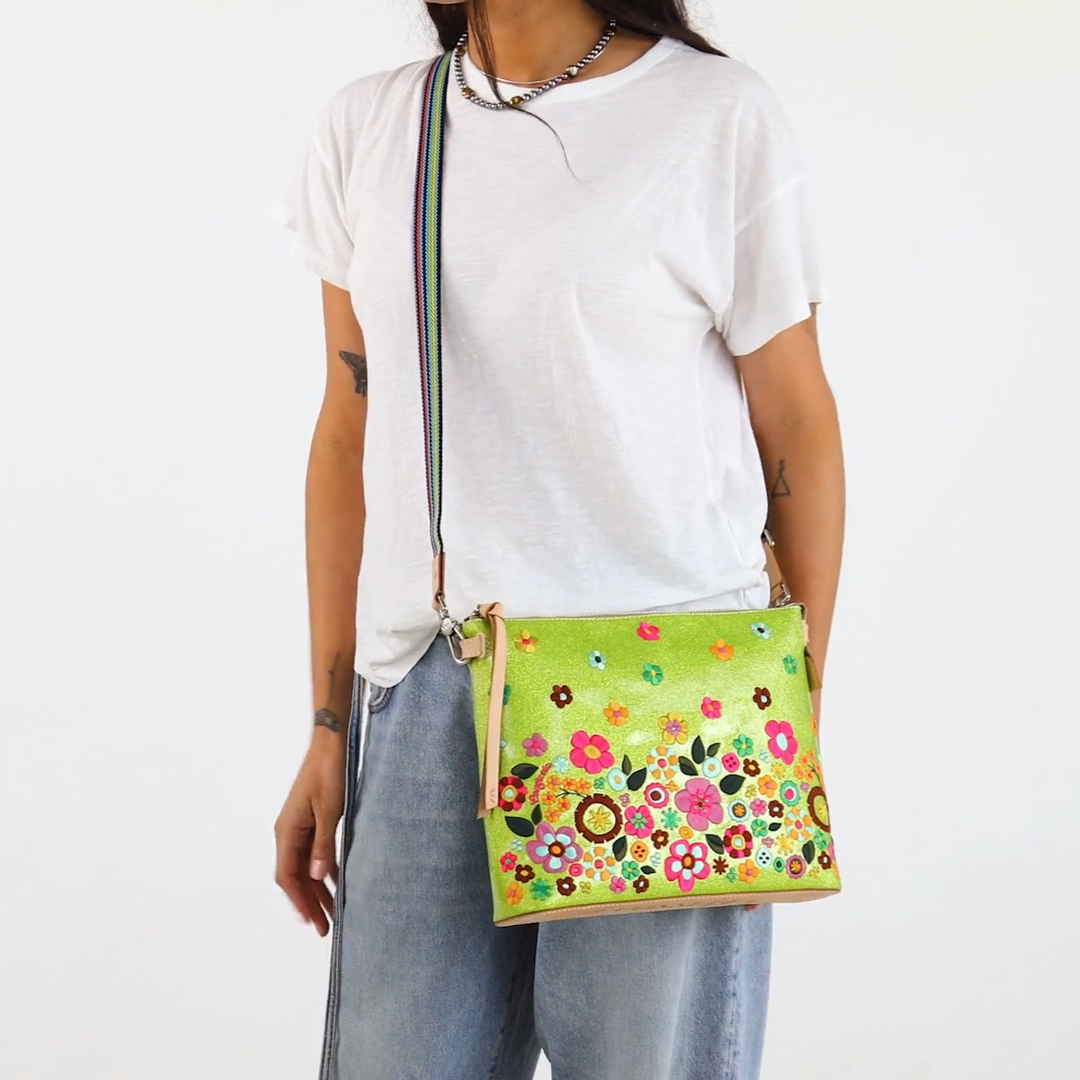 Buzzy Downtown Crossbody