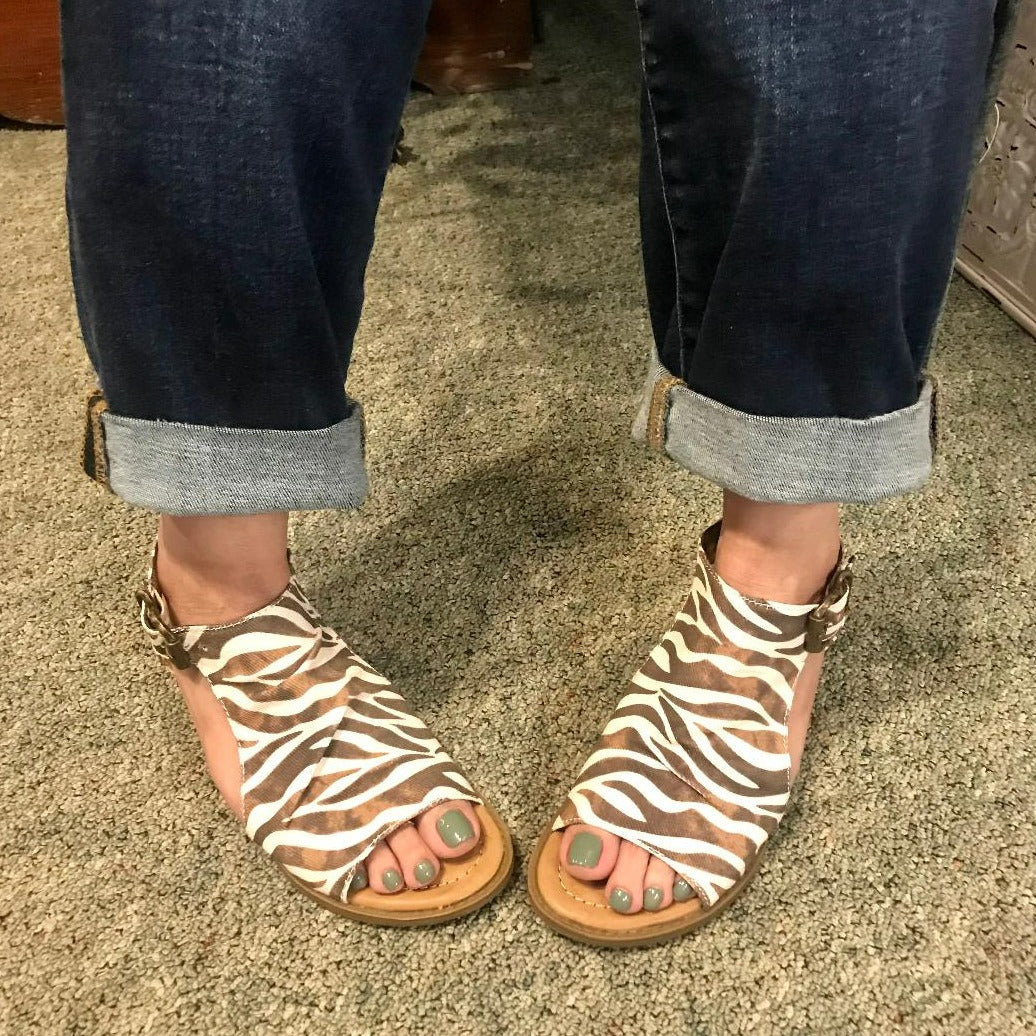 BYEA Zebra Micro Wedge Sandal