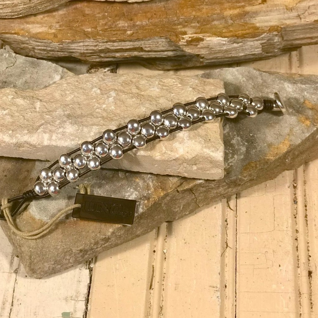 FRIENDS Gorgeous Silver & Leather Bracelet