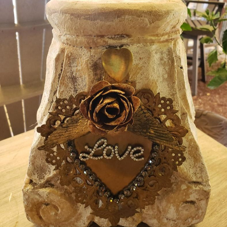 Vintage Love Pedestal