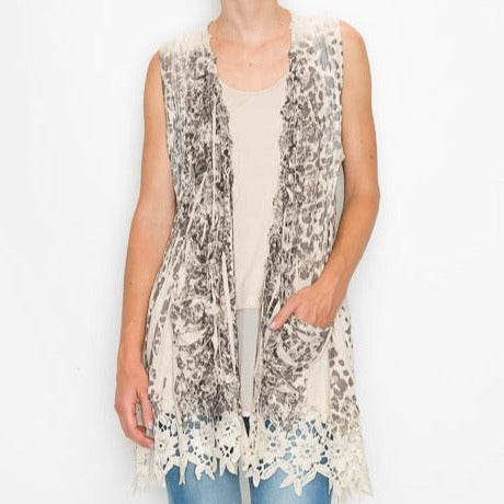 Leo Rose Vest with Lace Trim and Pockets