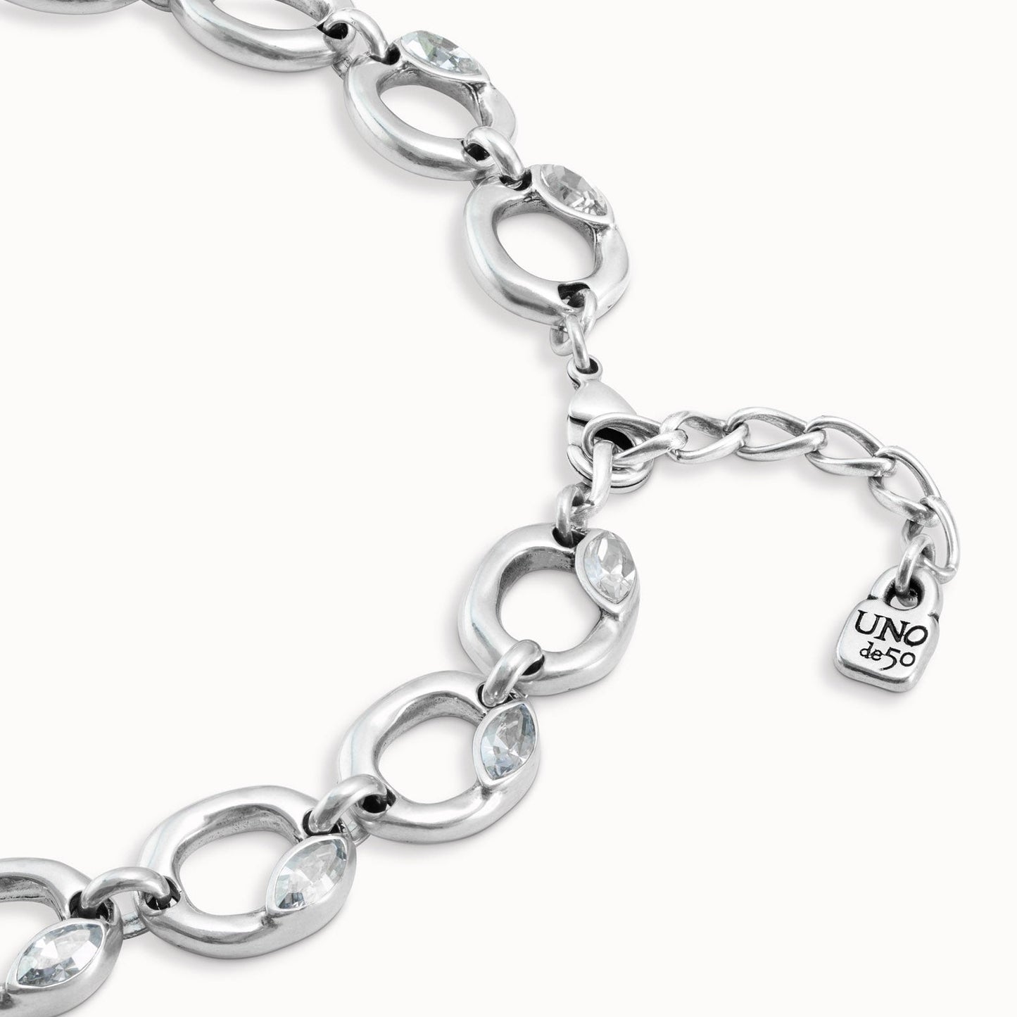 Details Necklace