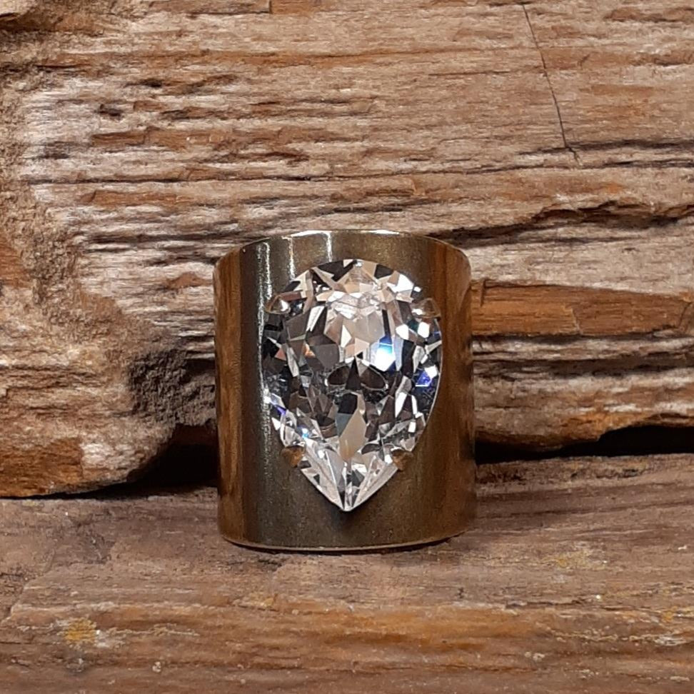 Teardrop Clear & Bronze Adjustable Ring