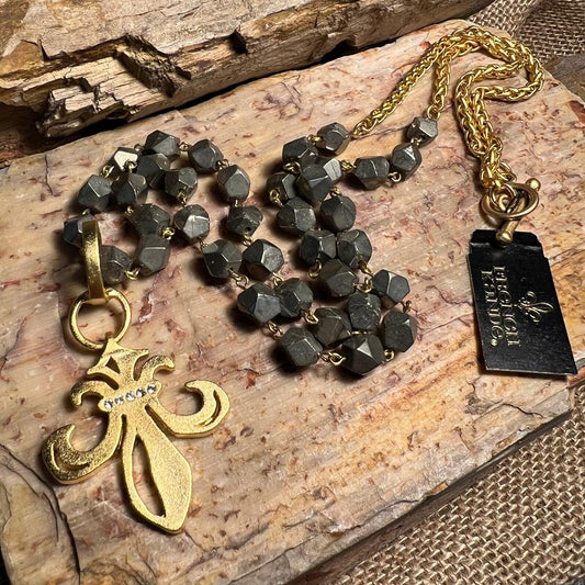 Pyrite Cheval Chain with Grande Fleur Pendant Necklace