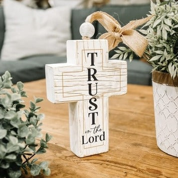 Trust In The Lord Cross