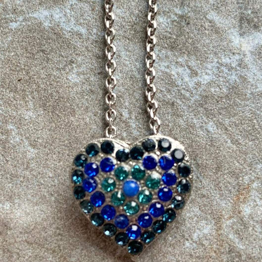 Pavé Heart Pendant Necklace in Sleepytime