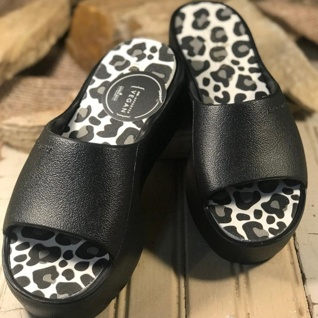 Black and Leopard Platform Slides