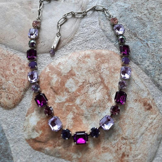 Round Choker Style Necklace