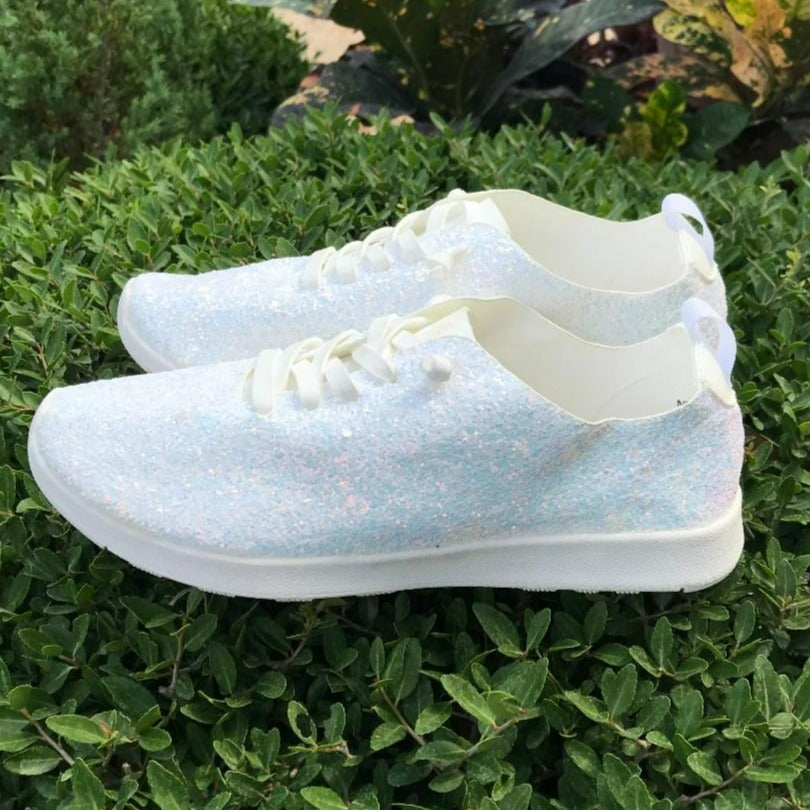 Mayo Glitter Sneakers in White White / 6