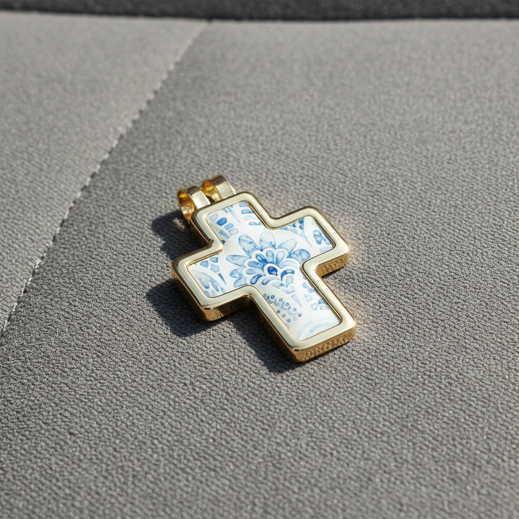 Artful Cross Hope Visor Clip