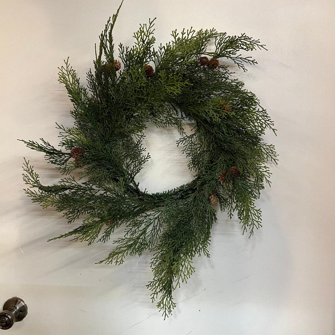 Weeping Cedar Pinecone Wreath 22"