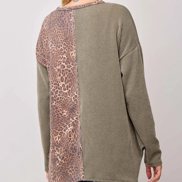 Long Sleeve Color Block & Animal Print Top