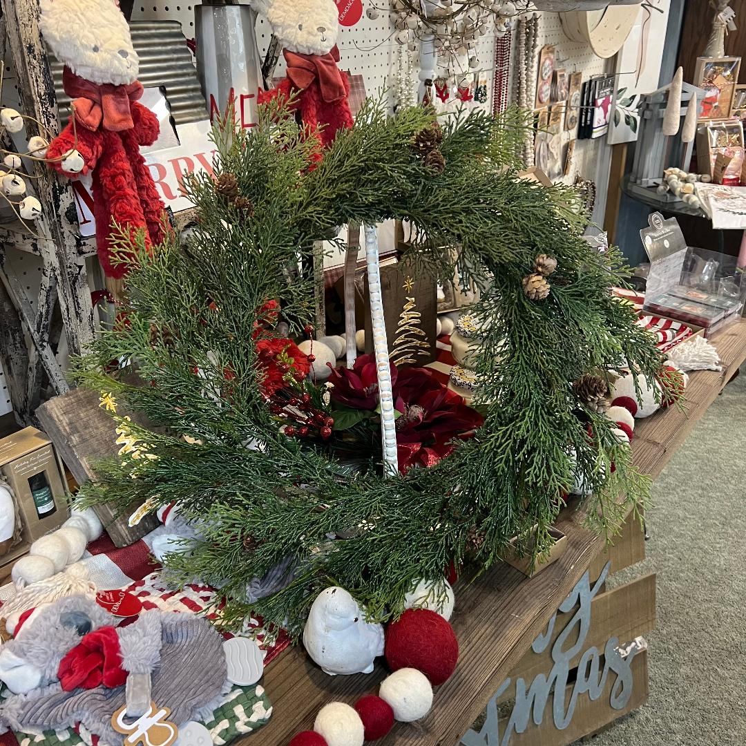 Cedar Pinecone Wreath 26"