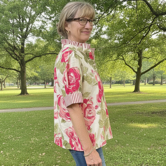 Short Sleeve Floral Pattern Top with Ruffled Neckline