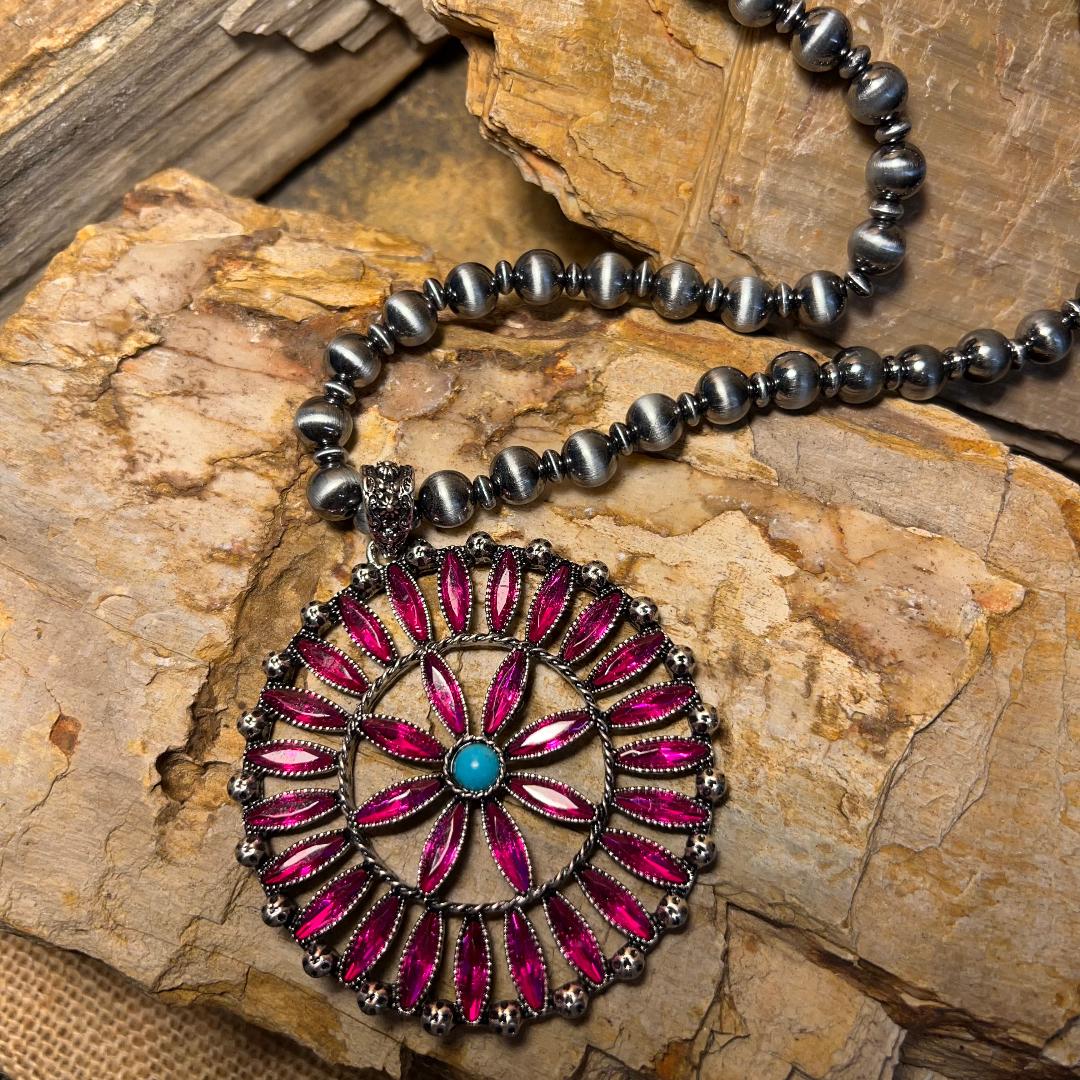 Gorgeous Pink Ring of Marquise Rhinestones Necklace