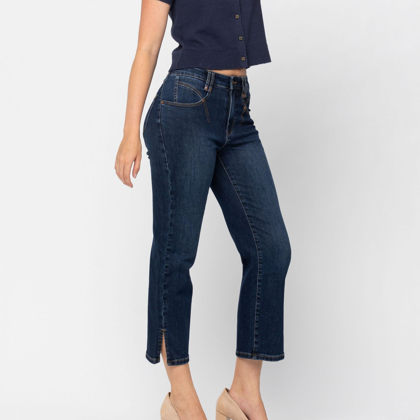 Straight Leg Jeans with Pocket Detail