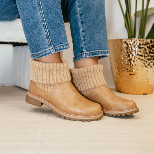 Corkys Caramel Quiver Boots