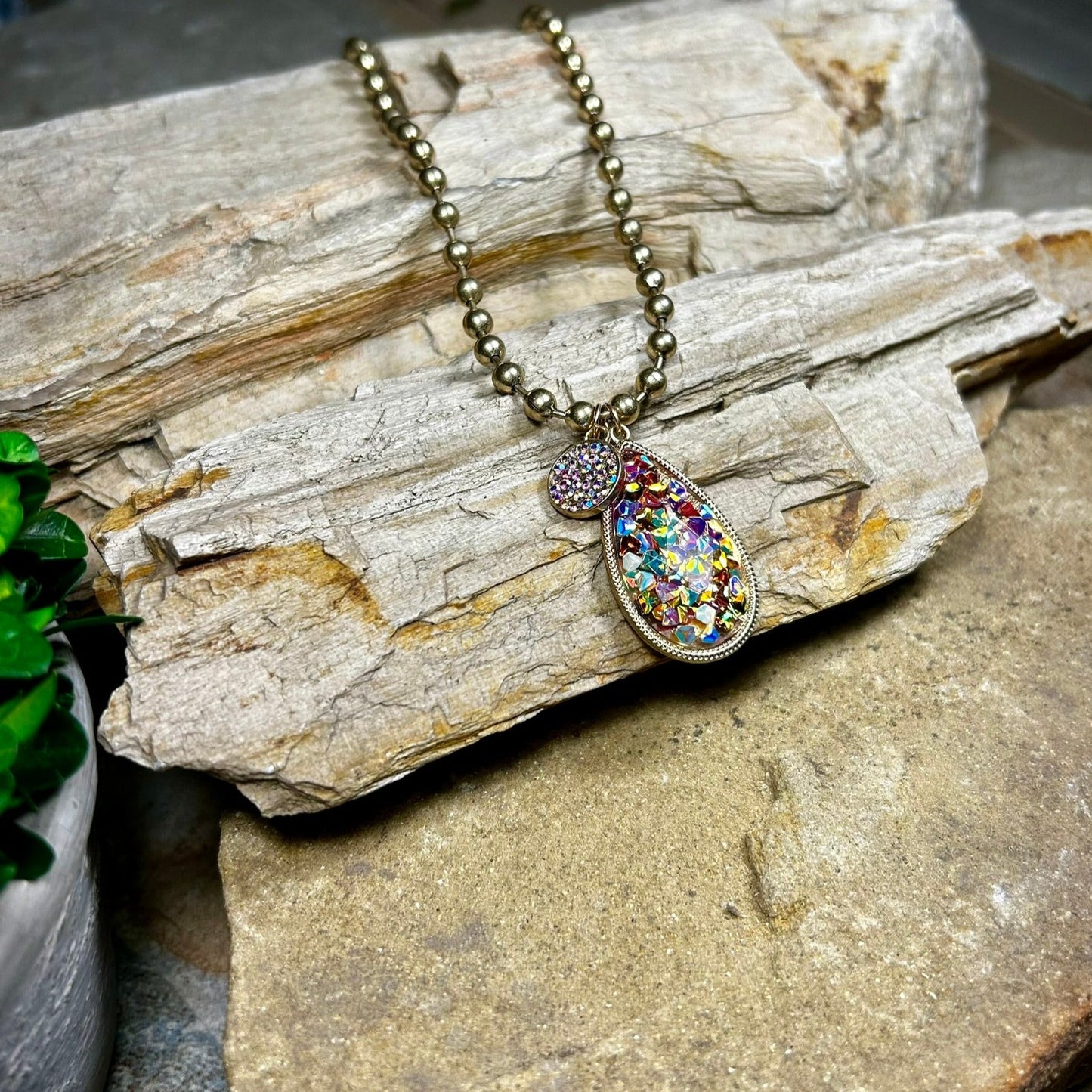 Confetti Pendant Necklace