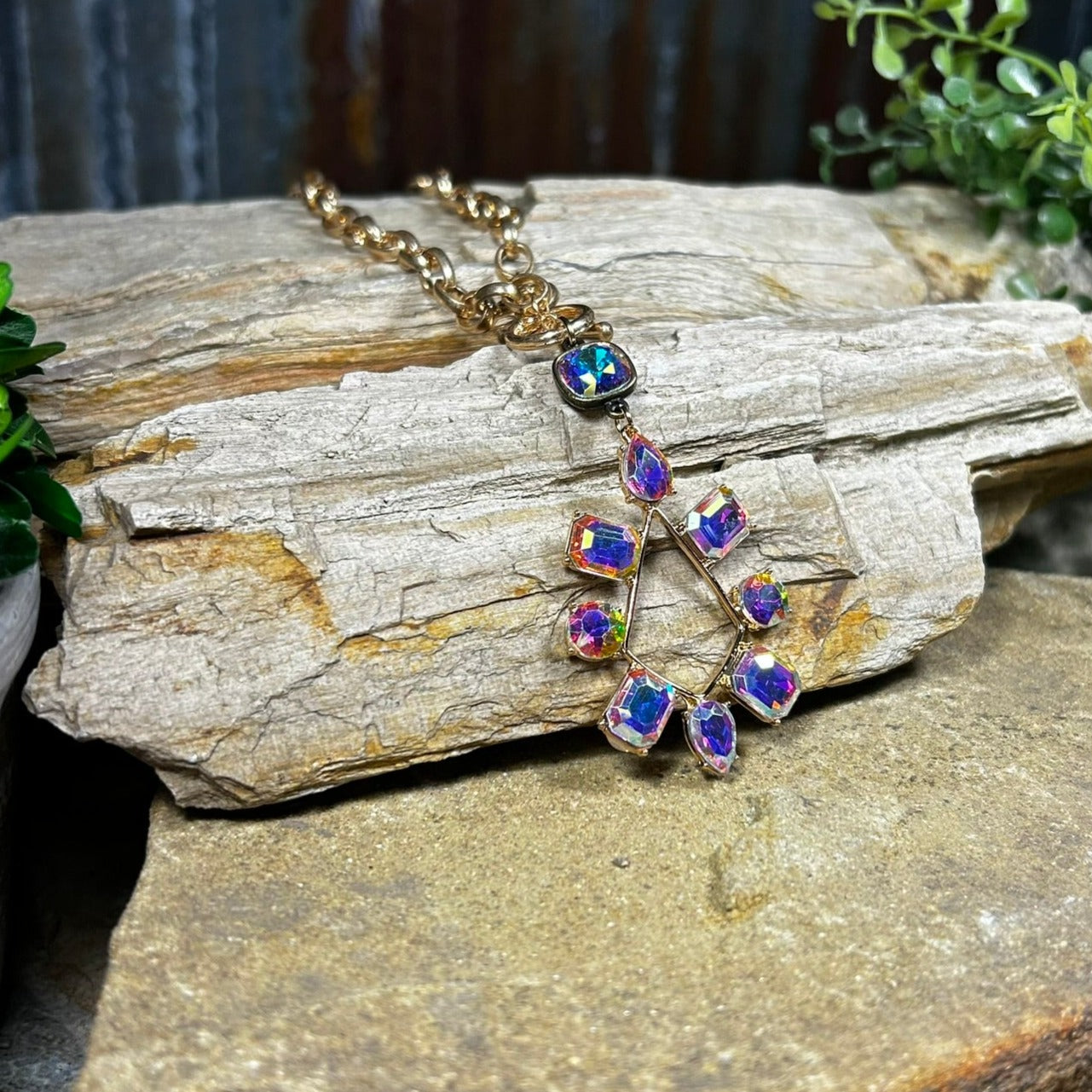 Rhinestone Pendant Necklace