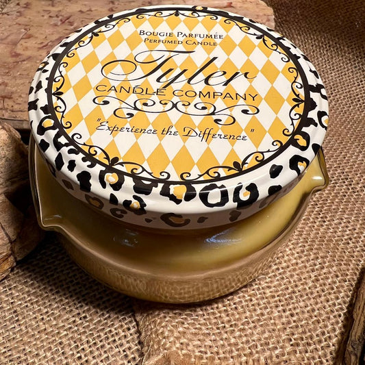 Glamour World Candles and Melts (Different Sizes Available)