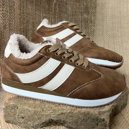 Corkys Jet Lag Washed Cognac Sneaker