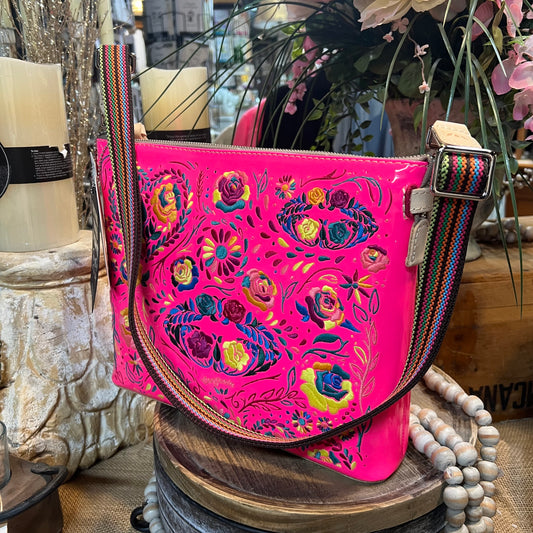 XO Downtown Crossbody