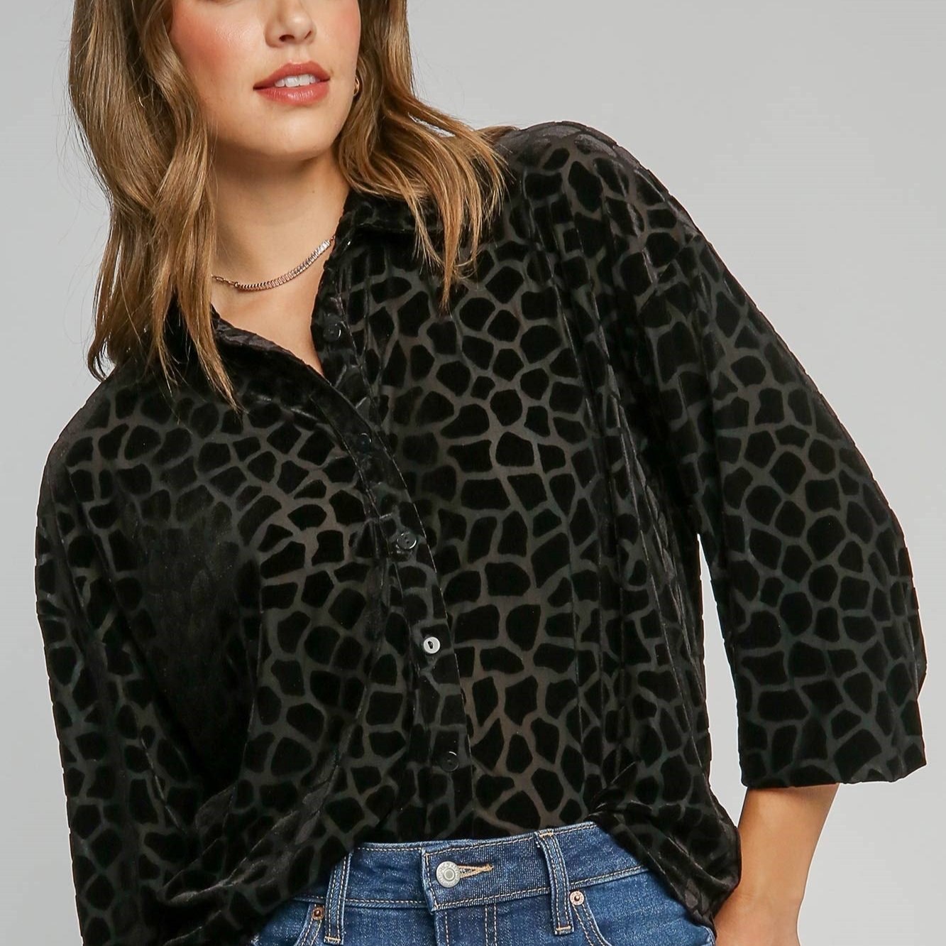 Button Down Burnout Velvet Collared Top