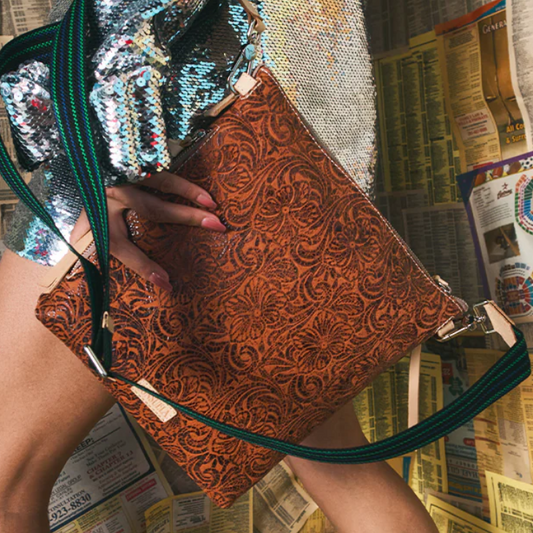 Sally Tour Crossbody
