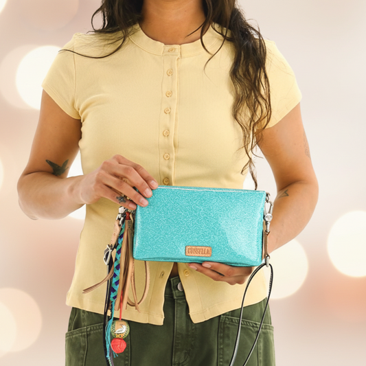 Lumi Uptown Crossbody