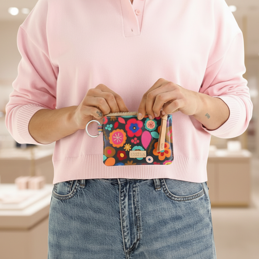 Amelia Pouch