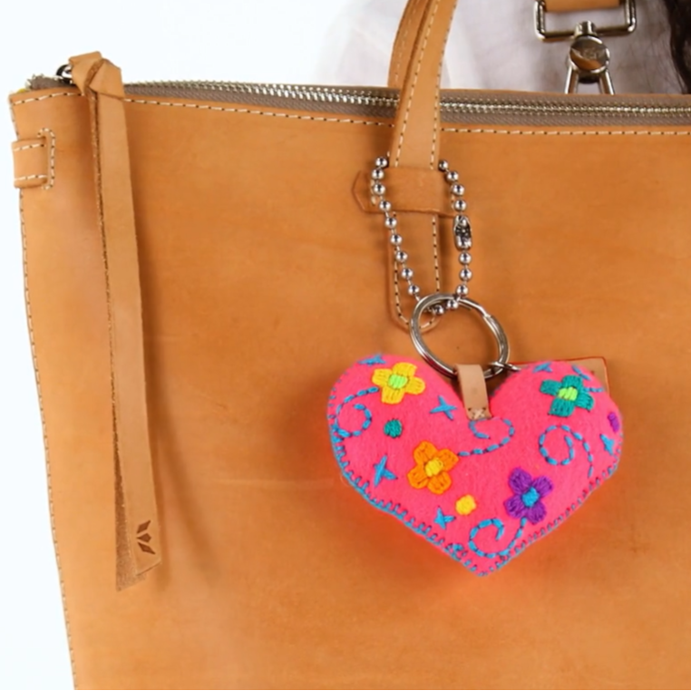 Corazon Grande Pink Charm
