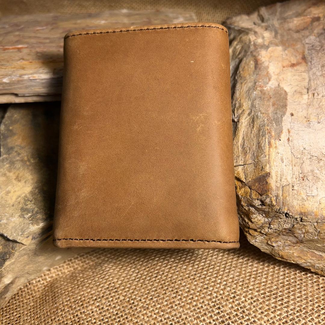 Tri-Fold Bay Apache Wallet