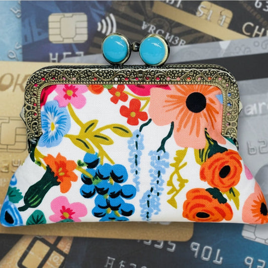 Credit Card Clutch Garden Party Ivory
